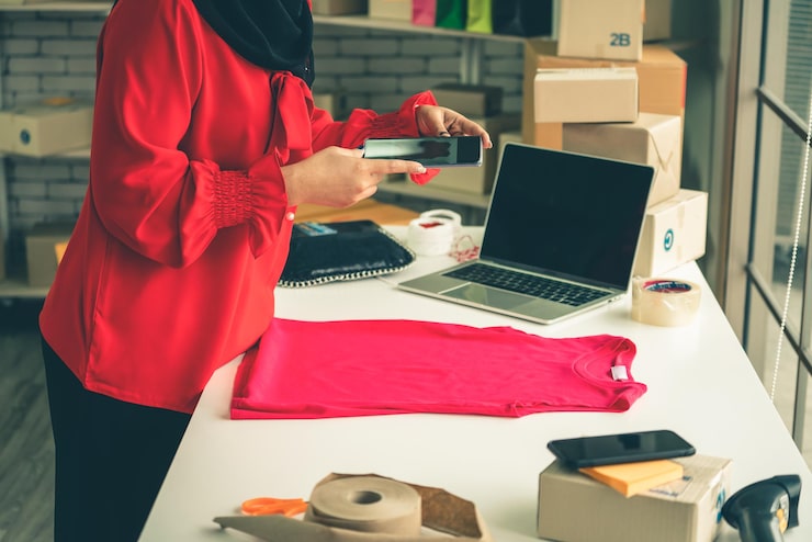 Marketing Tips for Small Clothing Brands (DTF Friendly)